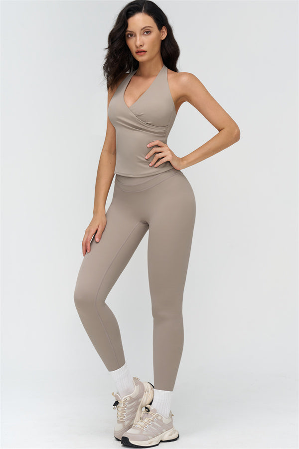 The Stride Crop Top Leggings 2-Piece Set