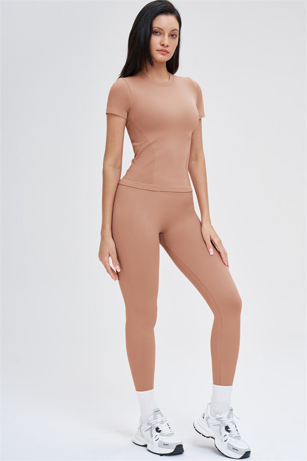 The Whim T-shirt Leggings 2-Piece Set